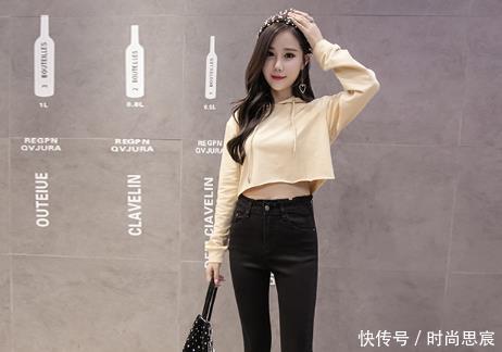 时髦又时尚的牛仔裤美女，增添女性魅力，让人一眼难忘