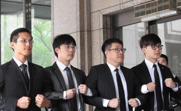  【团体】亲绿团体递交3万份连署书，罢免韩国瑜理由居然扯到大陆