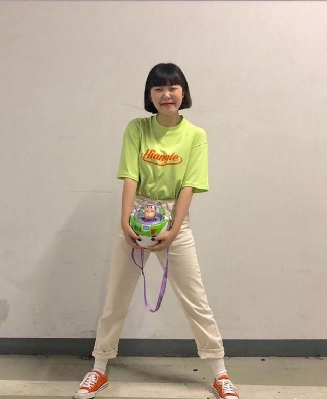  #女生#会穿比高个子更重要，小个子女生穿搭范本，学会轻松穿出大长腿