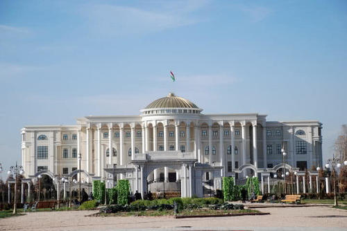 亚洲最落后的首都，由三个村庄组合而成，当地随处可见的平房