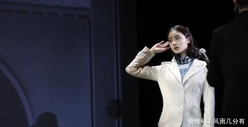  [旗袍装]毛晓慧是什么仙女，穿旗袍演“依萍”娇俏动人，有种惊艳时光的美