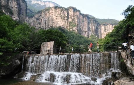 这个景区很委屈：风景堪比黄山，却因名字“太土”遭游客嫌弃