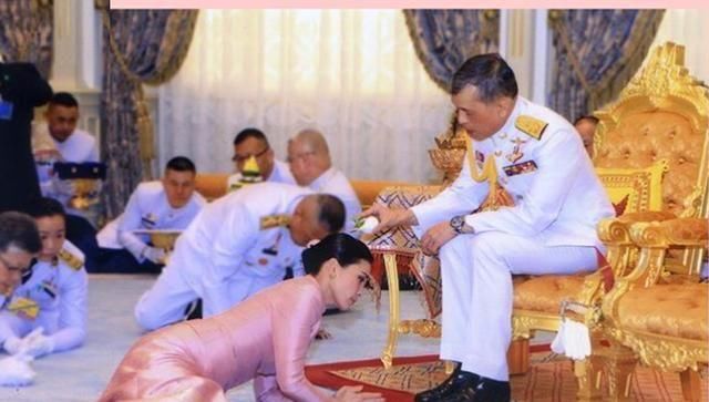  『自晒』泰国王后真聪明！结婚周年自晒卑微照
