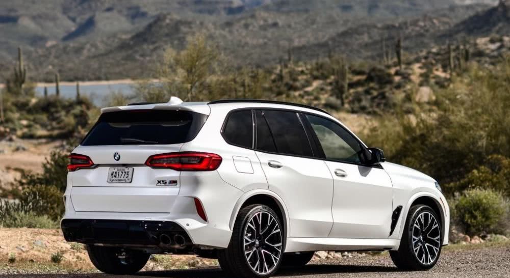  『SUV』3.8秒的大型豪华SUV：赏析2020款全新宝马X5竞赛版