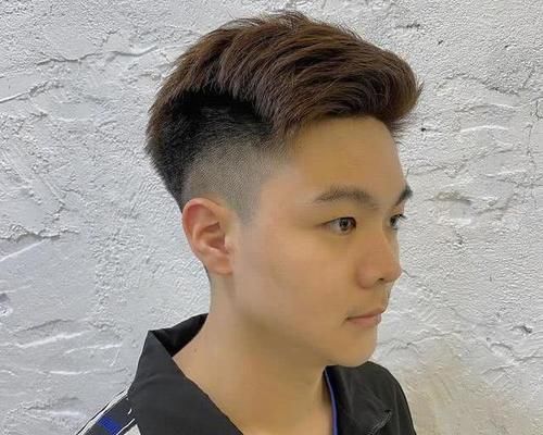  『合适自己』男发想帅就别乱剪，这22款发型足够了，干净，帅气，显精神