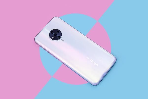  【评测】vivo S6评测：前置柔光夜景自拍 “精神小伙”们都爱上了