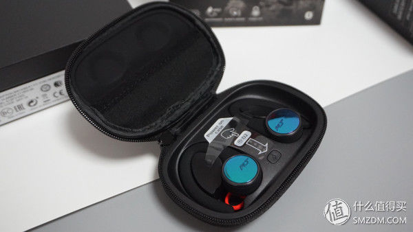 用上这款缤特力BackBeat FIT 3100 运动蓝牙耳机，音乐如影随形