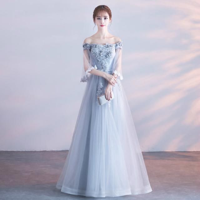 婚礼是女生的梦想，礼服是婚礼的“主角”，生命中的你如期而至