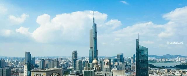  [放缓]相比南京杭州, 苏州经济发展放缓的原因是什么