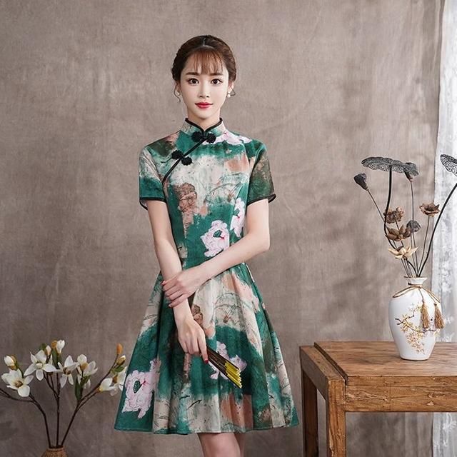 印花棉质旗袍，气质时尚，教你做全新自我！