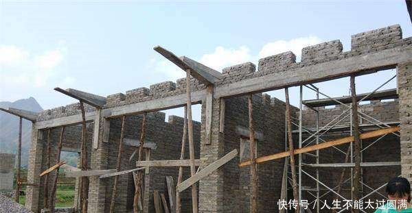 农村全面叫停建房那住着危房准备建房的人该怎么办