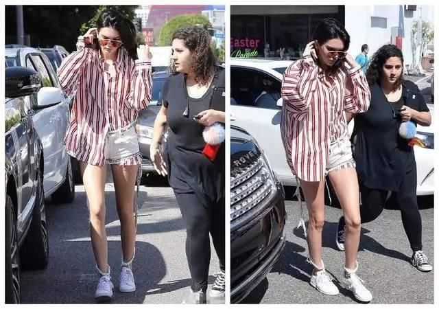 杨颖机场模仿杨幂穿病号服，结果用力过猛，被王珞丹狂甩几条街!