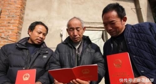  #出嫁#农村出嫁的女儿，户口还在娘家，那可以在娘家分土地和宅