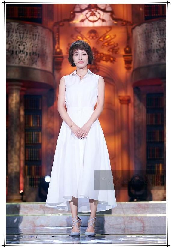 当马伊琍和姚笛同穿白色裙，网友：终于知道文章为啥要吃回头草了