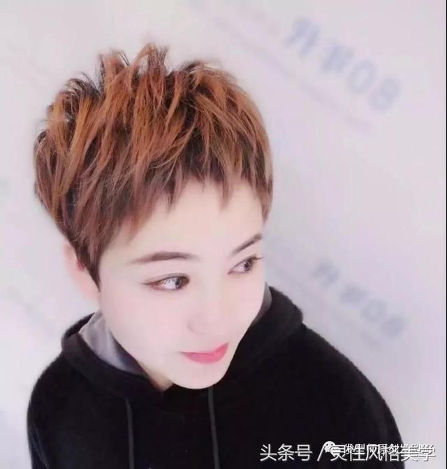 你的短发为什么不好看，可能就是因为头发不蓬松！