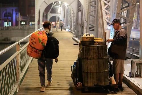  「假期」国庆假期已临近，农村有两类人大概率“不敢”回家，希