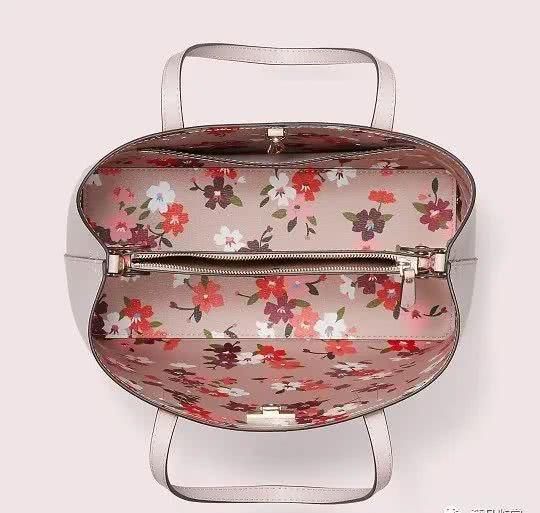  #系列#Kate Spade 上市樱花系列手袋和小皮具：缤纷樱花印花