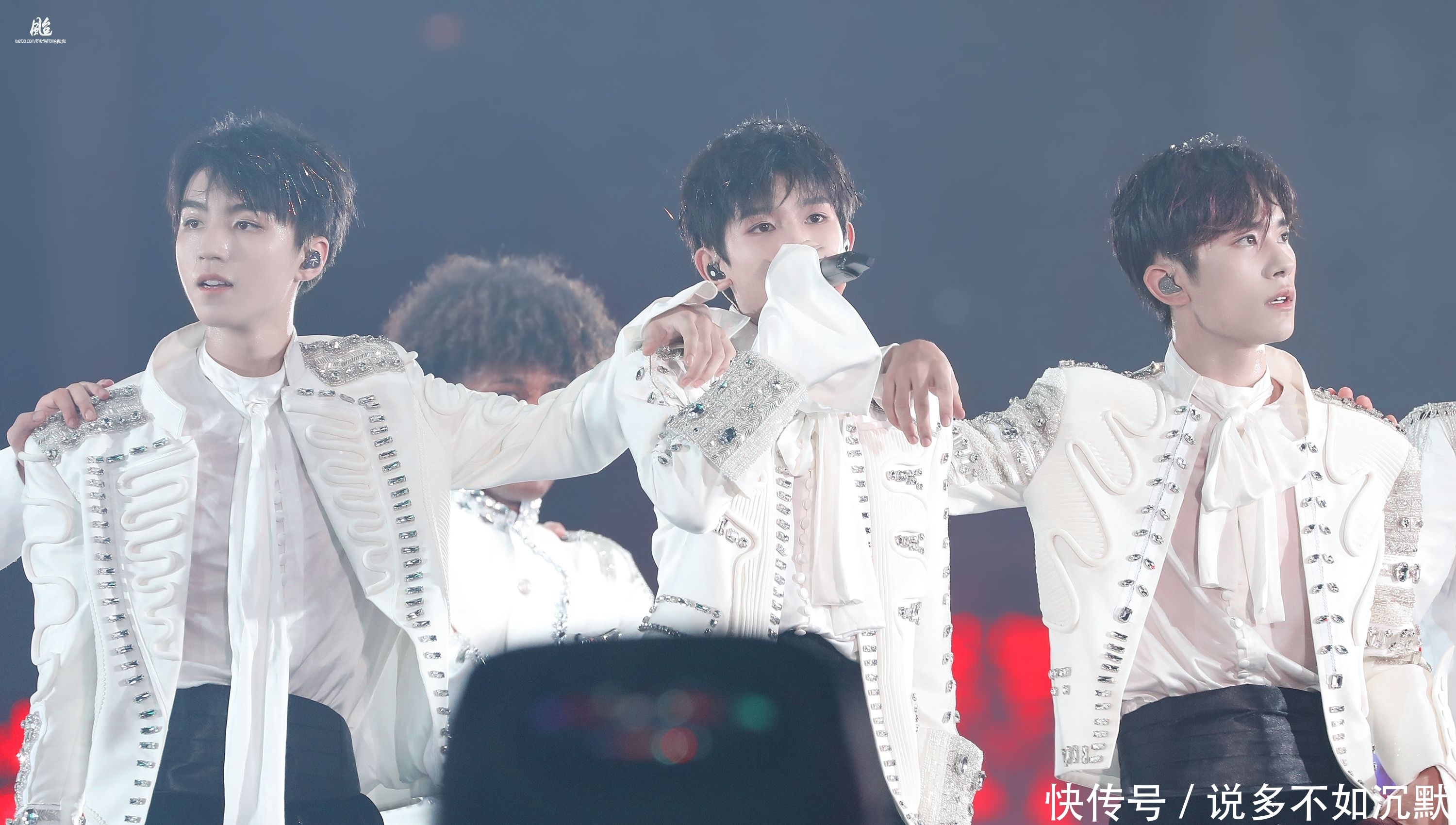 王俊凯粉丝王源