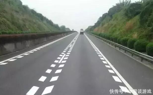  马路■「关注」马路上这几种标线啥意思？很多人都走错了！