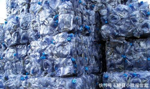 大拇指:国庆红地毯用10吨矿泉水瓶制成!老外狂竖大拇指
