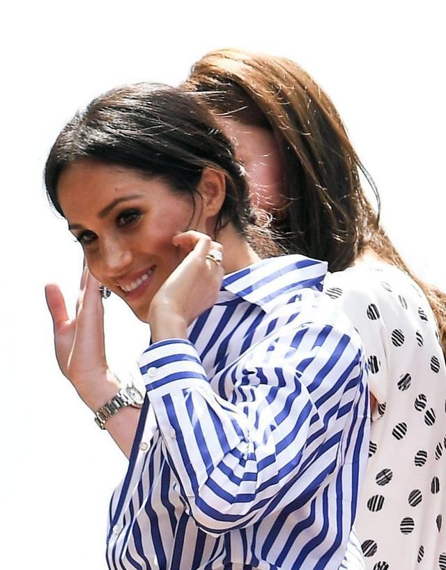 梅根同台嫂子凯特王妃看温布尔登网球赛，这次不准戴帽子！