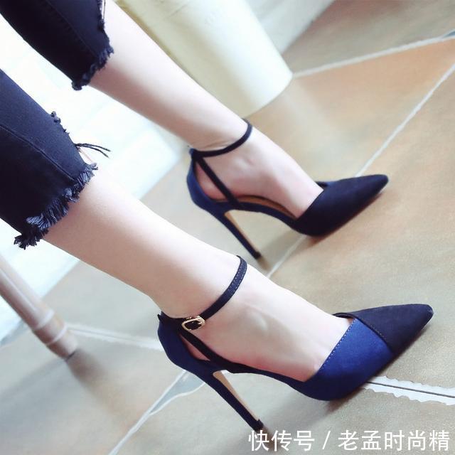  『微笑』拥有一双好穿不累脚尖头高跟鞋，今夏你也会像楚乔那般灿烂的微笑！