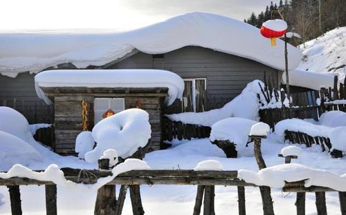 中国雪乡“风景如画”，并且承诺不会再宰客，你还会再相信雪乡吗