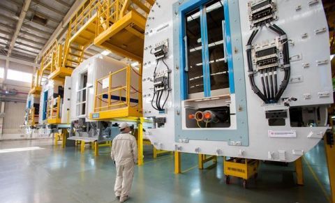  「动力系统」中国攻克第三代高铁动力系统，关键装备由稀土打造