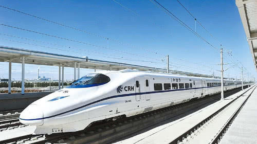 中国高铁令世界惊叹，外国网友：没有任何一个国家能够做到！