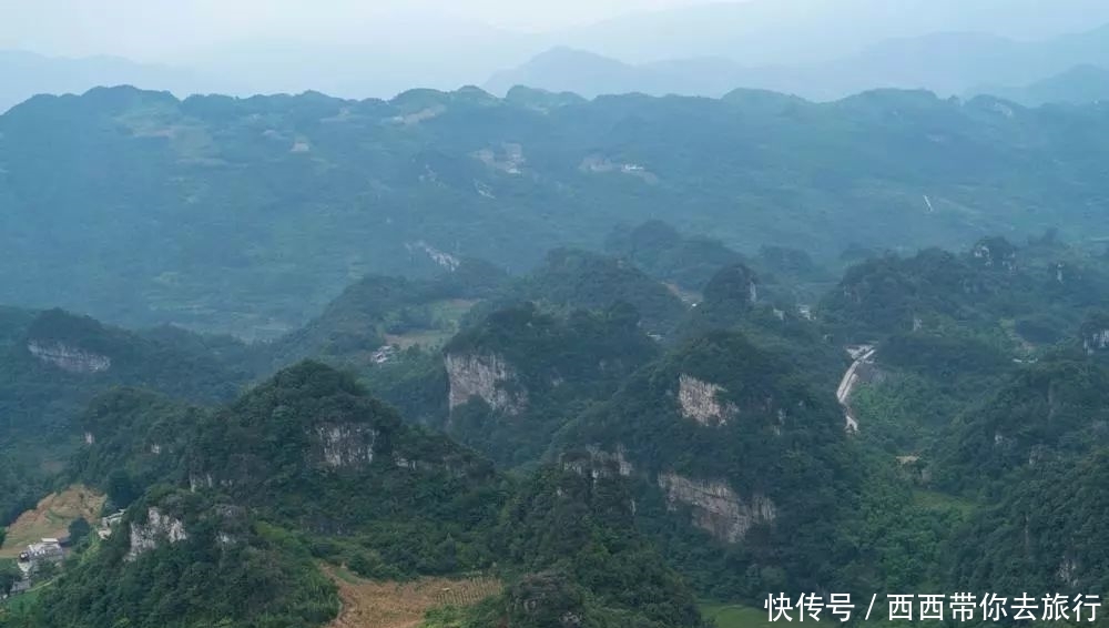 美翻了！去宜宾看过僰王山和石海，才知道什么叫“真·鬼斧神工”