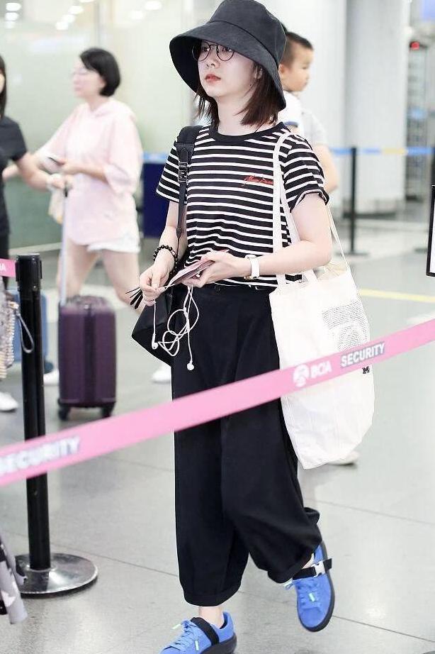 谭松韵只不过穿条短裤, 就有一双长腿, 162cm身高是假的吧!