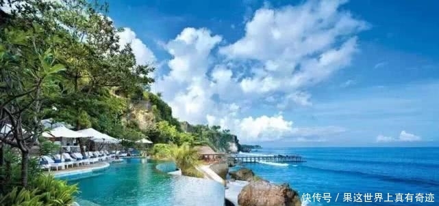 东南亚最大的国家,由17508个岛屿组成,人口总数世界第四