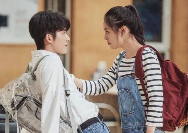 独自:张新成和任嘉伦小时候被父母打后的反应,一个机智一个独自委屈