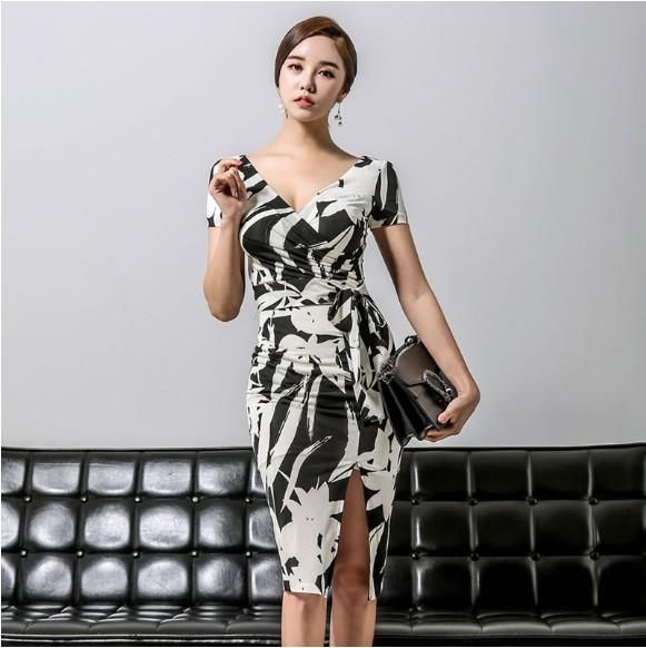 这种包臀裙，女人穿上就会变性感，时尚飘逸，超带感