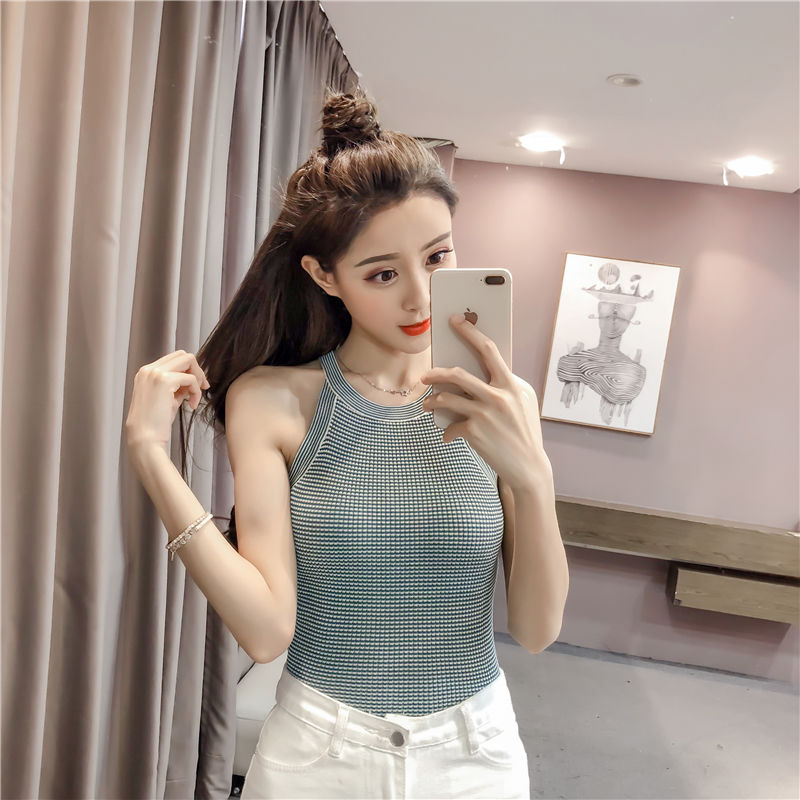 让人无法抗拒的吊带背心装，清爽性感回头率满满，内搭单穿都合适