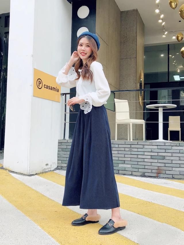  试试：梨形身材的小个子初夏很烦恼？试试这4款裤子，帮你一秒变女神