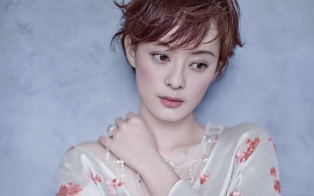 假疫苗事件孙俪再被道德绑架，网友批孙俪关心狗都不关心人