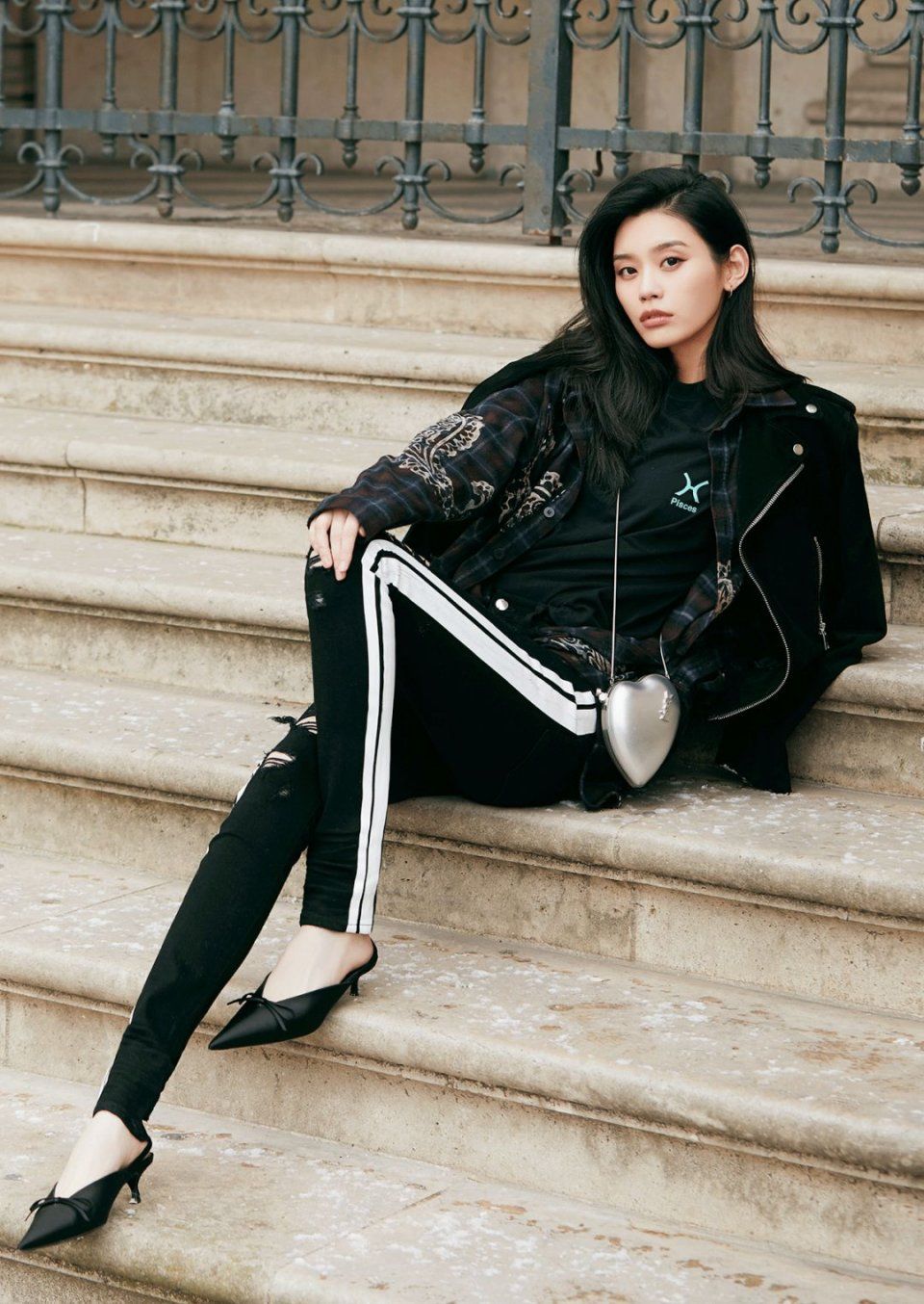 什么世道丨现在最尖端的时髦单品是……健美短裤?