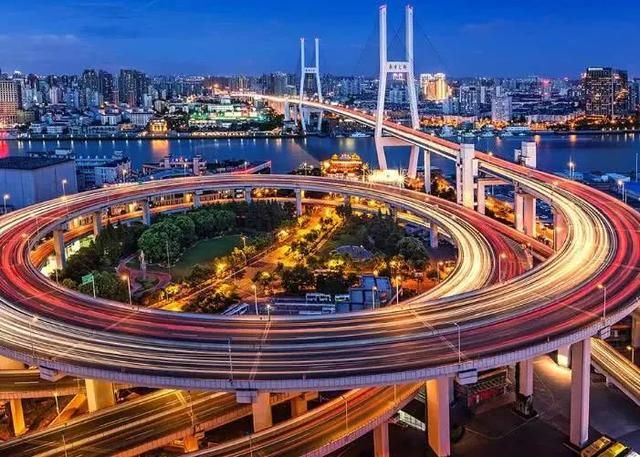 为何中国发展如此迅速,让西方震惊不已,日本专家说出了这几个字