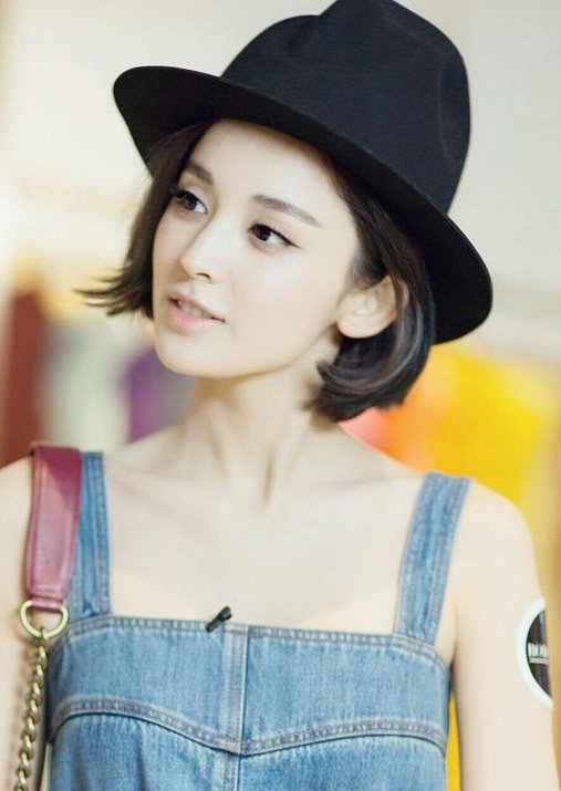 热巴和娜扎到底谁才是真正的新疆美人?