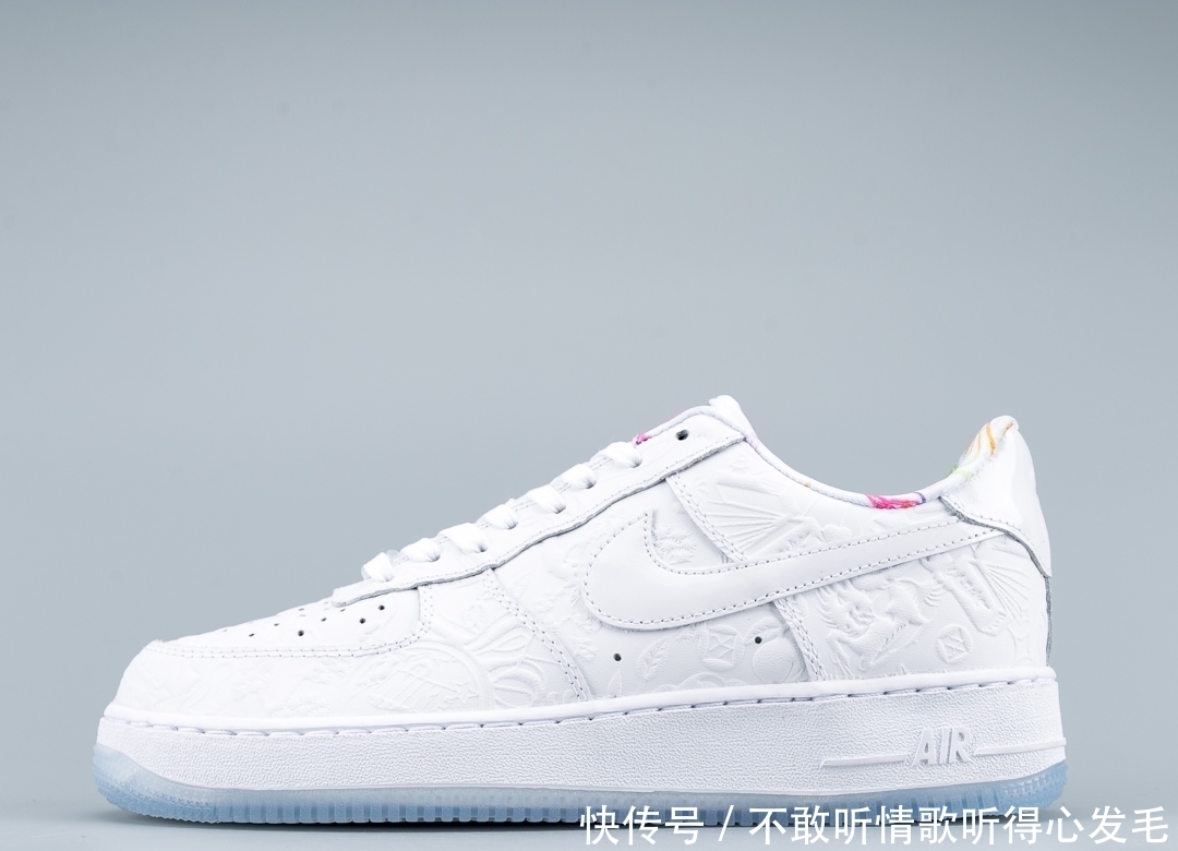  『年头』年头到现在，空军AF1 剪纸 中国元素款 涂鸦抽拉盒开箱测评！