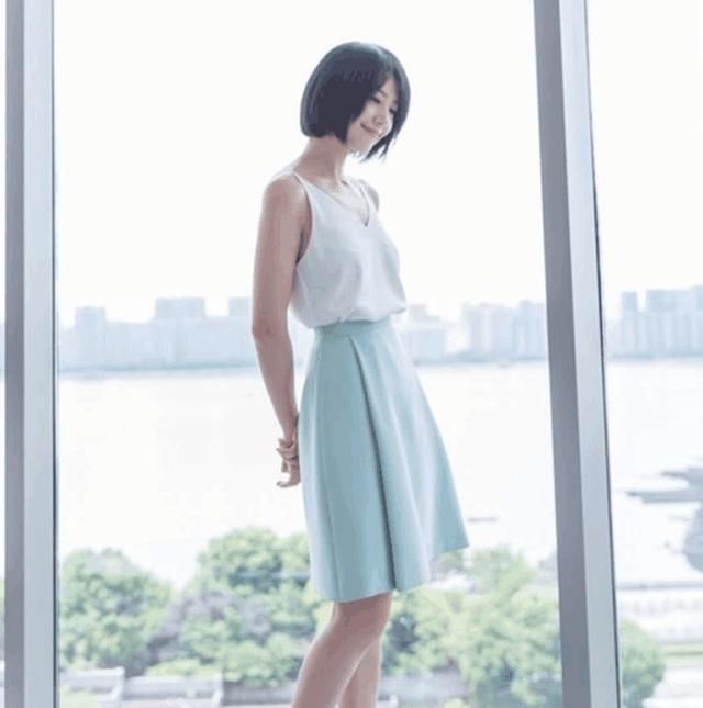 美哭！女神高圆圆剪短发好似回到18岁时模样