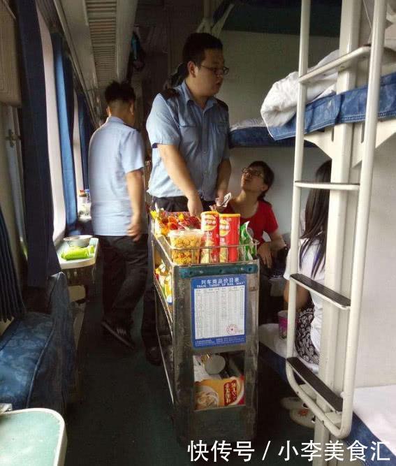 为什么高铁上不允许卖方便面，而火车上却有卖？听听设计师怎么说