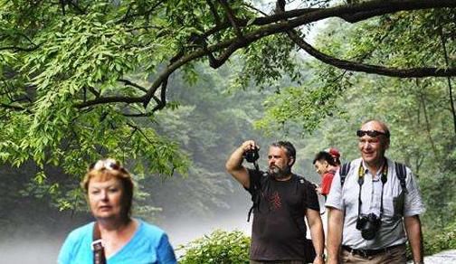 中国游客和美国游客的区别在哪里？来听听韩国人怎么说！