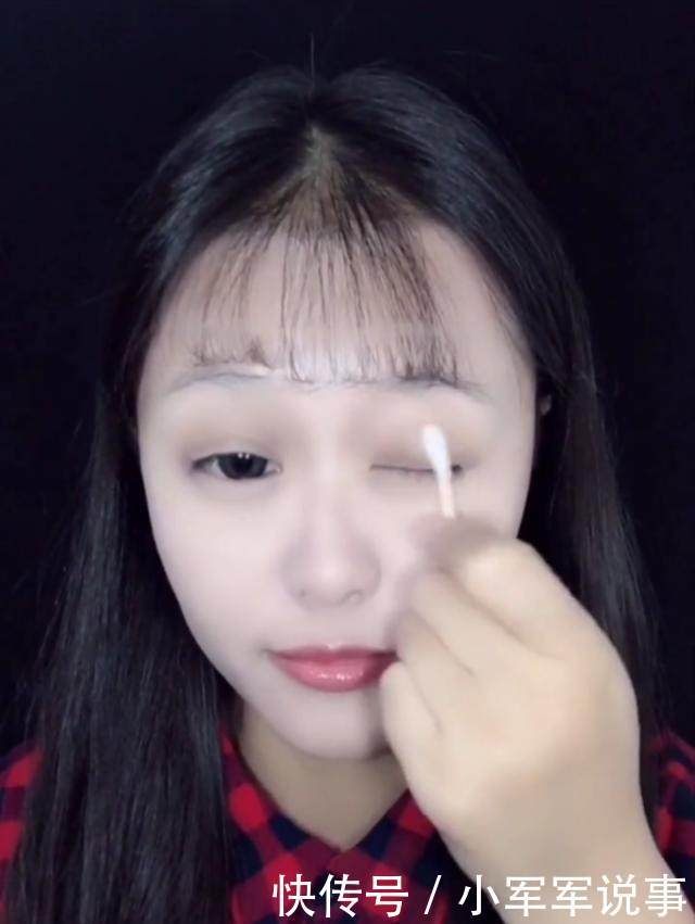 女子自卑被男朋友嫌弃，为了改变自己学习化妆，妆后堪称女神