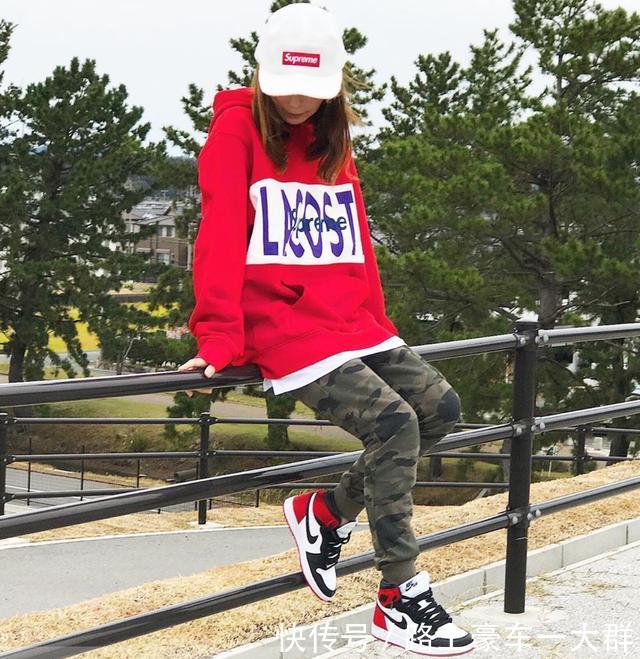  [丝绸]当女生穿起AJ 1，比男生都帅！盘点4双最适合女生的Air Jordan 1