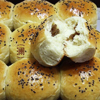  『小面包』葡萄干奶香小面包