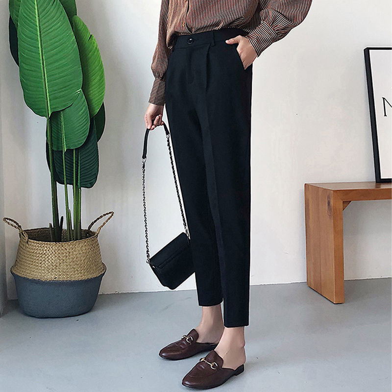 秋后早晚凉，女人别再穿短裤了!9月新上的“女裤”，轻薄又洋气