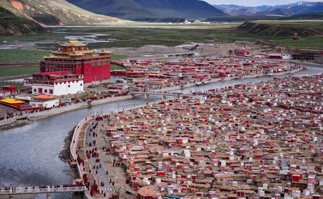 这才是四川最美7大景点，景美人还少，去过5个的都是老司机！