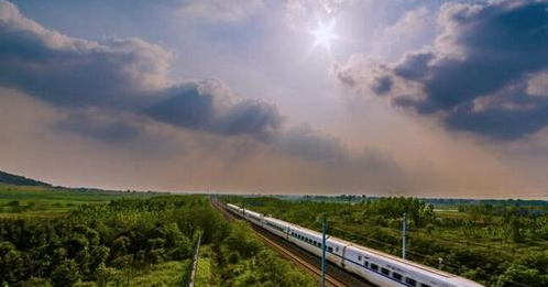 江西即将诞生新高铁干线，设计时速350，连接广州的致富路